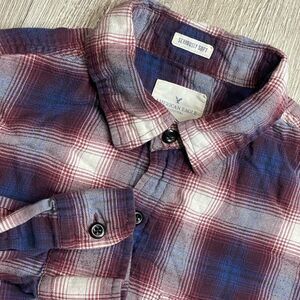 AMERICAN EAGLE LONG SLEEVE SHIRT RED BLUE PLAID CLASSIC FIT W/POCKET Medium Tall